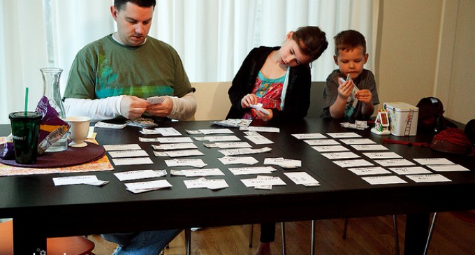 Frugal Tips To Entertain Your Children