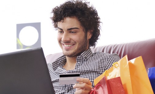 Using Credit Card Might Actually Save You Money During The Holidays